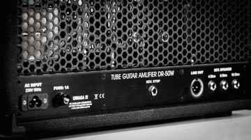 ЛАМПОВЫЙ УСИЛИТЕЛЬ (ГОЛОВКА) 50W-DR