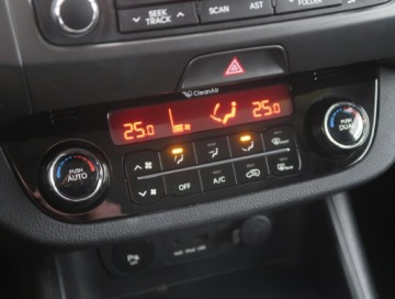 Kia Sportage III SUV 2.0 CRDi 184KM 2013 Kia Sportage 2.0 CRDi, Salon Polska, Serwis ASO, zdjęcie 11