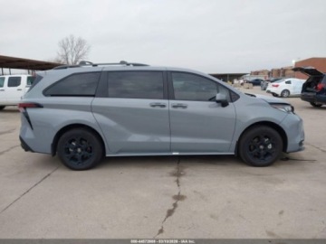 Toyota Sienna III 2026 Toyota Sienna Woodland Edition 2026 2.5 Hybryda 245KM, zdjęcie 6