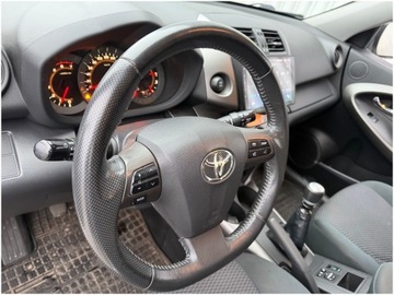 Toyota RAV4 III MPV Facelifting 2.2 D-4D 150KM 2011 Toyota RAV 4, zdjęcie 26
