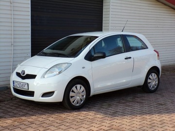 Toyota Yaris II Hatchback 5d 1.0 VVT-i 69KM 2010 Toyota Yaris Klimatyzacja / Elektryka / Gwarancja, zdjęcie 13