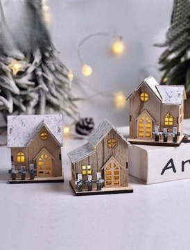 РОЖДЕСТВЕНСКИЙ ДОМ СВЕТОДИОДНАЯ ФИГУРКА ДЕРЕВЯННОЕ РОЖДЕСТВЕНСКОЕ УКРАШЕНИЕ