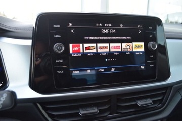 Volkswagen T-Roc I SUV Facelifting 1.5 TSI ACT 150KM 2022 Volkswagen T-Roc SalonPL 150KM TSI DSG Life 17 ZimowySiedzenia komfortoweV, zdjęcie 16