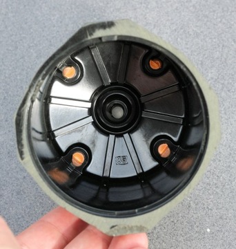 KUPOLE APARÁT ZAPALOVACÍHO FIAT 125P FSO POLONEZ