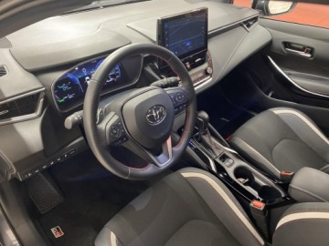 Toyota Corolla XII TS Kombi Facelifting 2.0 Hybrid Dynamic Force 196KM 2024 Toyota Corolla 2.0 Hybrid GR Sport Dynamic Seria E, zdjęcie 9