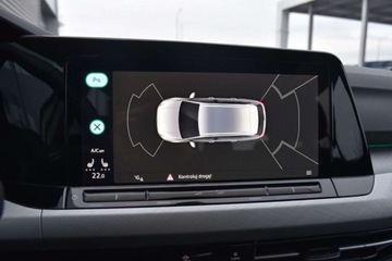 Volkswagen Golf VIII Variant 1.0 TSI 110KM 2023 Volkswagen Golf SalonPL 110KM Life Variant Pakiety Podgrzew.KierownicaFot, zdjęcie 15