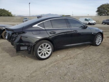 Cadillac 2023 Cadillac CT5 Luxury, 2023r., 2.0L 2.0 Benzyna 237KM, zdjęcie 2