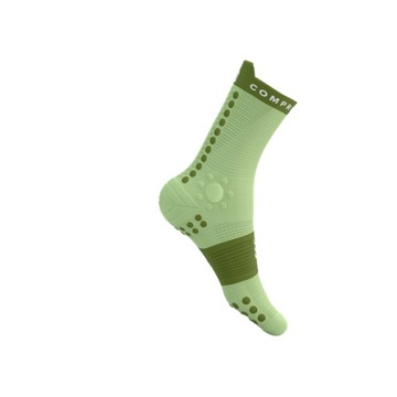 COMPRESSPORT Skarpetki biegowe trailowe PRORACING SOCKS V4 shadow lime T3