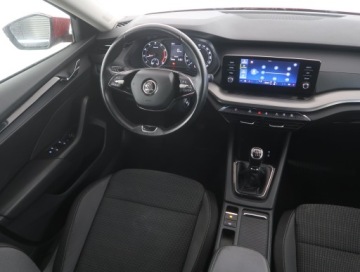 Skoda Octavia IV Scout 1.5 TSI ACT 150KM 2021 Skoda Octavia 1.5 TSI, Salon Polska, zdjęcie 6