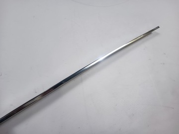 Правая хромированная полоса над окном Mercedes SL R107.