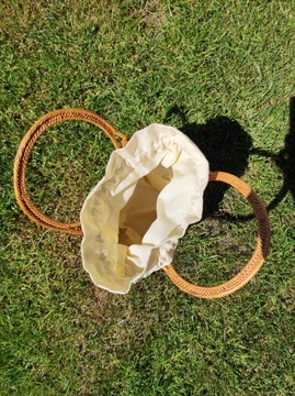 Сумка-сундук из балидезийского ротанга от Bali Agung.