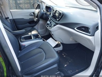 Chrysler Pacifica II 2024 Chrysler Pacifica Chrysler Pacifica Touring L 3.6 Benzyna 287KM, zdjęcie 4