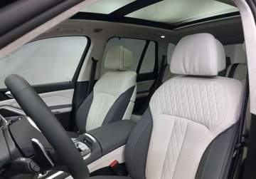 BMW X5 G05 M SUV Facelifting 4.4 M60i 530KM 2025 BMW X5 4.4 Benzyna 530KM, zdjęcie 11