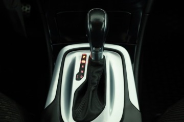 Opel Insignia I Sports Tourer Facelifting 2.0 CDTI BiTurbo ECOTEC 195KM 2015 Opel Insignia 2.0 BiTurbo CDTI, Salon Polska, zdjęcie 11