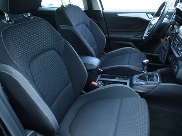 Ford Focus IV Kombi 1.0 EcoBoost 125KM 2019 Ford Focus 1.0 EcoBoost, Salon Polska, zdjęcie 8
