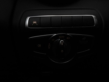 Mercedes Klasa C W205 Kabriolet Facelifting 1.5 200 184KM 2019 Mercedes C 200 FV23% mHEV automat full LED navi, zdjęcie 35