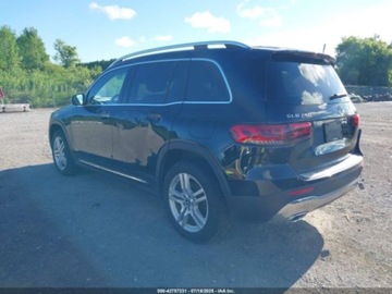 Mercedes GLB 2022 Mercedes-Benz GLB 250 4Matic 2022 2.0l 2.0 Benzyna 221KM, zdjęcie 3