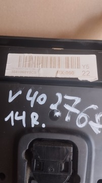 KONZOLA STŘEDNÍ  PANEL VOLVO V40 II 2