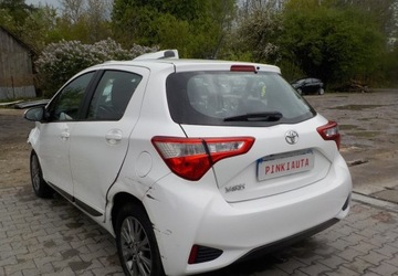 Toyota Yaris III Hatchback 5d Facelifting 2017 1.5 Dual VVT-iE 111KM 2019 Toyota Yaris Okazja 1.5 Benzyna 111KM, zdjęcie 14