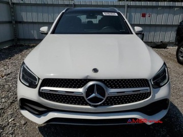 Mercedes GLC C253 2021 Mercedes-Benz GLC 2021 r.,2,0L 300 4MATIC 2.0 Benzyna 255KM, zdjęcie 1