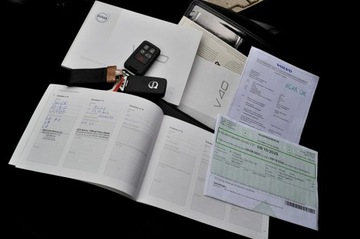 Volvo V40 II Hatchback Facelifting 2.0 D2 120KM 2017 Volvo V40 2,0 D2 2017 Rok Lift Full Led, zdjęcie 33