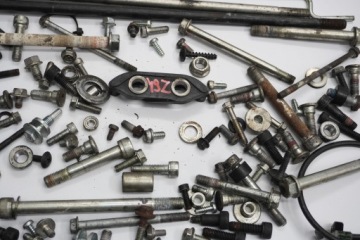 KTM 125 DUKE 17-23 БОЛТЫ ВИНТЫ