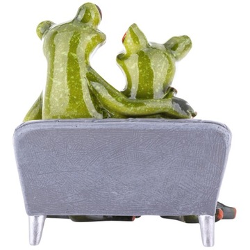 Ozdobna Figurka Żaba 12 x 10,5 x 12 cm - Dwie Żaby z KOTEM Na kanapie