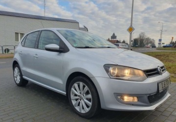 Volkswagen Polo V 2010 Volkswagen Polo 1.6TDi 75KM 5-Drzwi Klima Grzane Fotele Czujniki Parkowania, zdjęcie 13