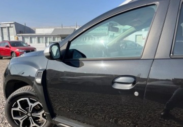 Dacia Duster II SUV  1.3 TCe 130KM 2019 Dacia Duster kamera cofania, nawigacja 1.3 Benzyna 130KM, zdjęcie 14