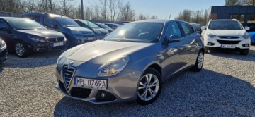 Alfa Romeo Giulietta Nuova II Hatchback 5d 1.6 JTD 16v 105KM 2011