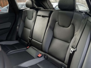 Volvo XC60 II 2026 VOLVO XC60 B5 AWD Ultra Black Edition Suv 2.0 (264KM) 2026, zdjęcie 16