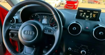 Audi A1 I Hatchback 3d 1.6 TDI 90KM 2013 Audi A1 Sportback 1,6 TDI 90KM Klima Serwis 1.6 Diesel 90KM, zdjęcie 24