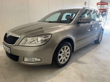 Skoda Octavia II Kombi 1.4 TSI 122KM 2009 Skoda Octavia Rej PL DSG Klimatronic Szyberdach Grzane fotele Hak Serwis G, zdjęcie 2