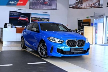BMW Seria 1 F40 Hatchback M 2.0 M135i 306KM 2021 BMW Seria 1 M135i xDriveFV23Hamulec Sportowy MPakiet Aerodynamiczny MFotel