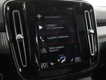 Volvo XC40 Crossover 2.0 D3 150KM 2019 Volvo XC 40 R-Design, Automat, Panorama, Kamera,, zdjęcie 22