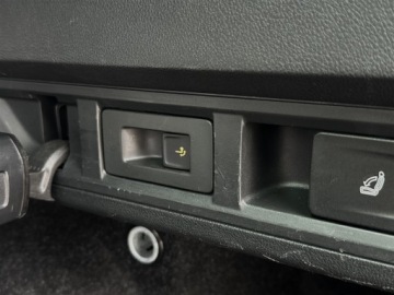 Skoda Octavia IV Kombi 2.0 TDI SCR 200KM 2022 Skoda Octavia 2.0TDI 200KM 4X4 RS DSG l Hak, HUD,, zdjęcie 33