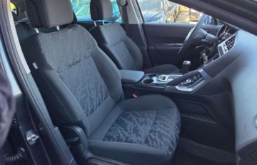 Peugeot 3008 I Crossover 2.0 HDi FAP 163KM 2012 Peugeot 3008 2.0D163KM Autom. Grz.Fotele Navi Panor.2xPDC Nowy Rozrz.Faktu, zdjęcie 8