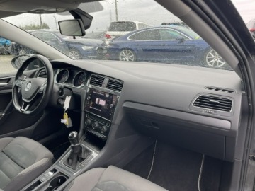 Volkswagen Golf VII Variant Facelifting 1.5 TSI BMT 130KM 2020 Volkswagen Golf Podgrz Klimatronik Czujniki park., zdjęcie 10