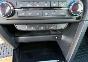 Kia XCeed Crossover 1.6 T-GDI 204KM 2019 Kia XCeed 1.6T 204ps 6Biegow FullLed JBL Bezwypadkowa JakNowa UNIKAT 1.6, zdjęcie 29