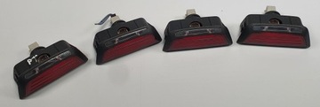 LAMPA BOKU DVEŘE MERCEDES W204 A2048207901