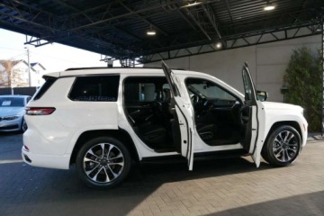 Jeep Grand Cherokee IV 2022 Jeep Grand Cherokee OverlandLong WL6os Panorama RadarCamMcIntosh MasazeNav, zdjęcie 6