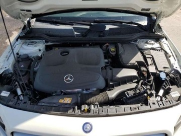 Mercedes GLA I 2017 Mercedes-Benz GLA 2017 Mercedes-Benz GLA GLA 250 4MATIC SUV 2.0 Benzyna, zdjęcie 11