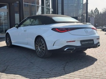 Mercedes CLE 2024 Mercedes-Benz CLE 300 4 MATIC AMG Night CabrioDigital LightKamera 360Burme, zdjęcie 7