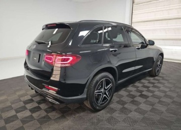 Mercedes GLC C254/X254 2022 Mercedes-Benz GLC 2022 GLC 300 RWD 2.0 Benzyna 258KM, zdjęcie 3