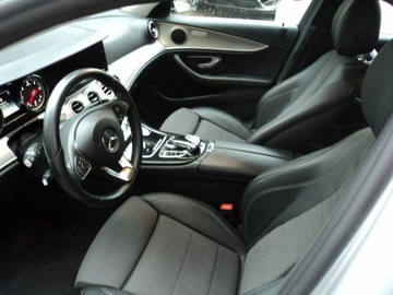Mercedes Klasa E W213 Kombi 2.0 220d 194KM 2018 Mercedes E 220 sprzedam e klase z 2018r 2.0 DIASEL, zdjęcie 12