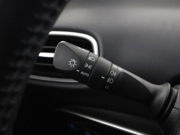 Toyota Prius IV Hatchback 1.8 Hybrid 122KM 2019 Toyota Prius FV23% Executive PHEV skóra grzane, zdjęcie 38