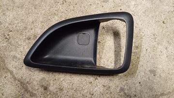 HYUNDAI IX35 OSŁONA KLAMKI PRAWA PRZEDNIA 82621-2S000