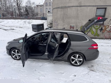 Peugeot 308 II SW 1.2 PureTech 130KM 2017 Peugeot 308 1.2 PureTech 130km GPF Stop &amp; Start Active Business-Paket 2017r, zdjęcie 31