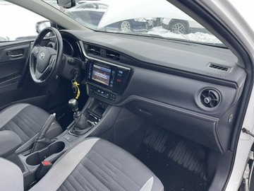 Toyota Auris II Touring Sports Facelifting 1.6 Valvematic 132KM 2017 Toyota Auris Klimatronik Podgrzewanie Tempomat, zdjęcie 9