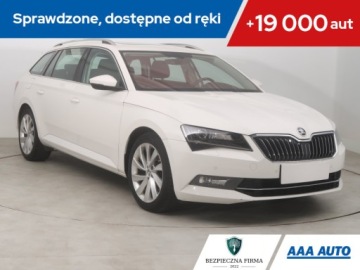 Skoda Superb III Kombi 2.0 TSI 220KM 2017 Skoda Superb 2.0 TSI, Salon Polska, Automat